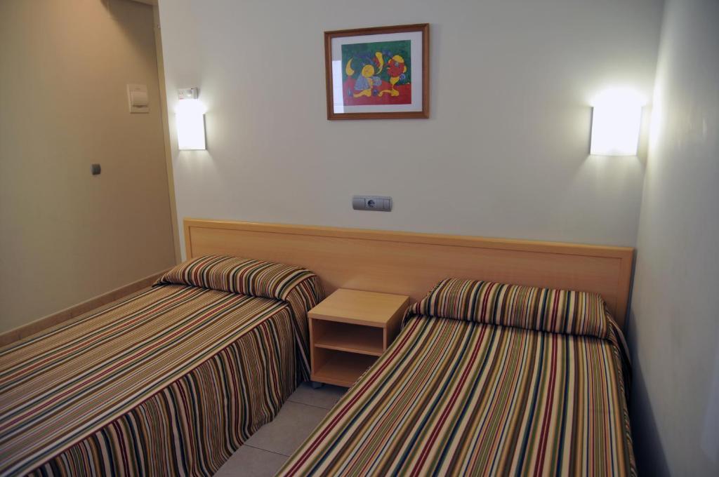Hotel Blauet By Bossh Hotels เอลปรัตเดยูเบรกัต ห้อง รูปภาพ