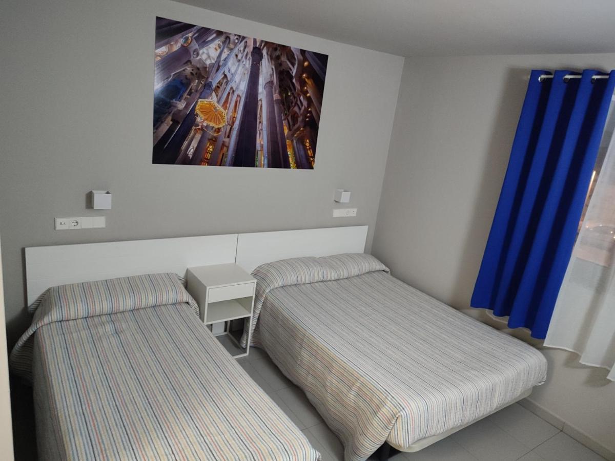 Hotel Blauet By Bossh Hotels เอลปรัตเดยูเบรกัต ภายนอก รูปภาพ