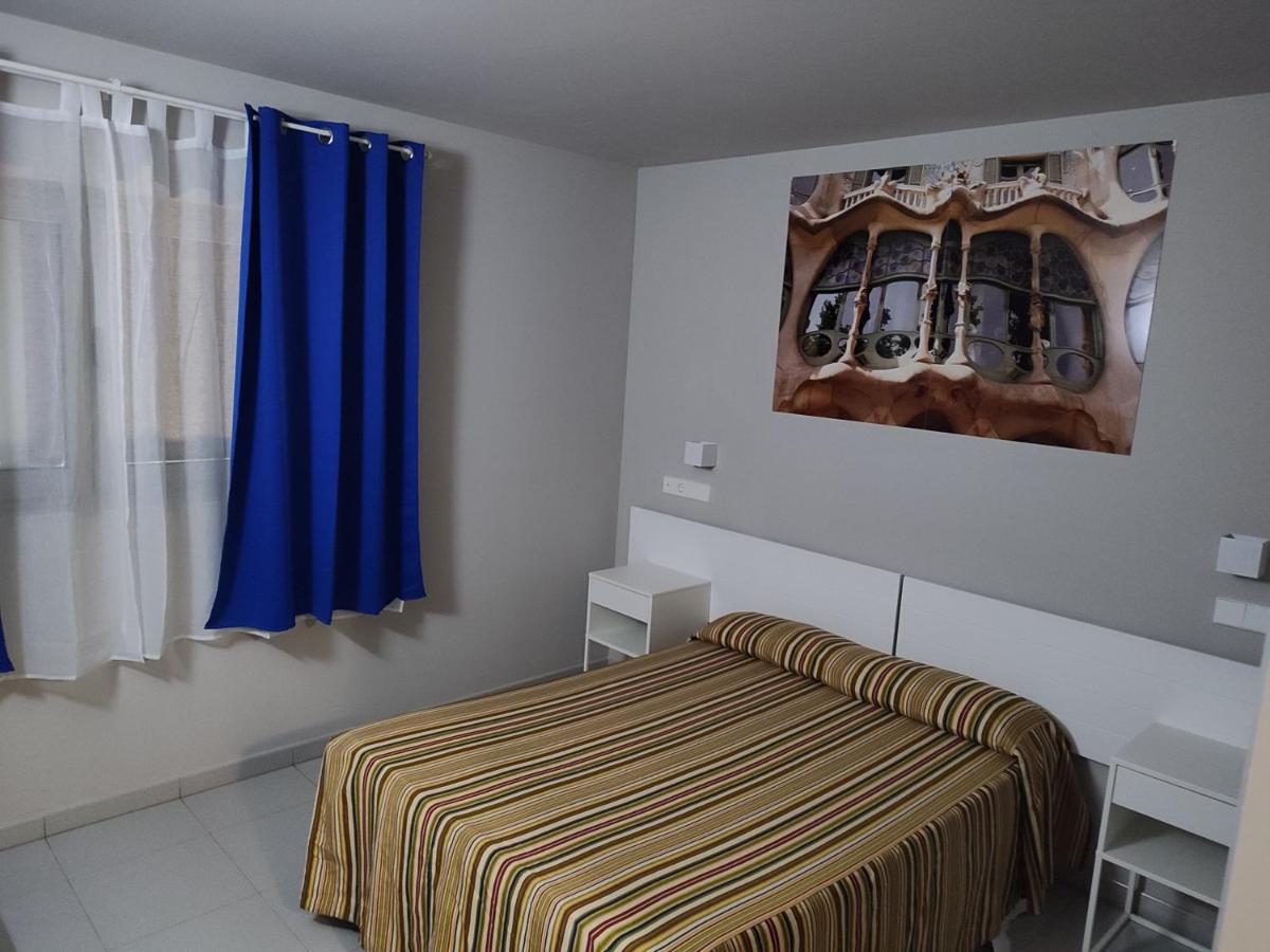 Hotel Blauet By Bossh Hotels เอลปรัตเดยูเบรกัต ภายนอก รูปภาพ
