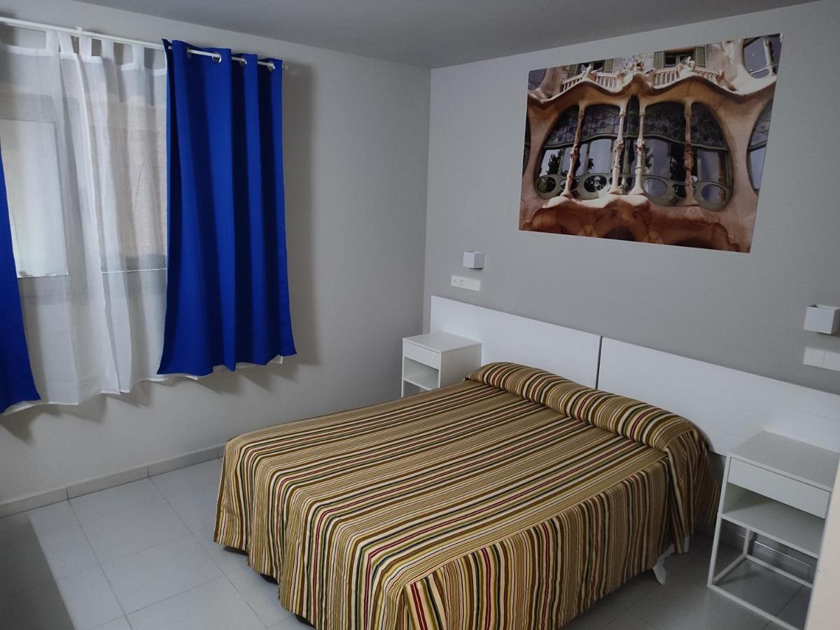 Hotel Blauet By Bossh Hotels เอลปรัตเดยูเบรกัต ภายนอก รูปภาพ