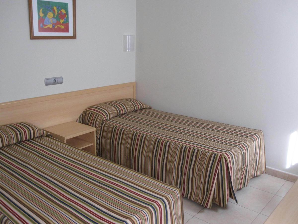 Hotel Blauet By Bossh Hotels เอลปรัตเดยูเบรกัต ห้อง รูปภาพ